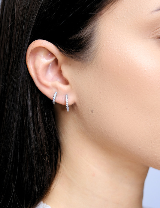 Olivia Classic Titanium Huggie Hoop Earrings – Silver | Pure Implant Grade ASTM F136